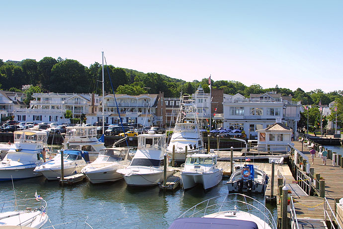 Danford's Hotel and Marina